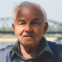 Dieter, 71